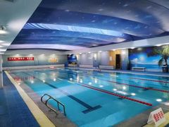 -阳光国际游泳培训基地