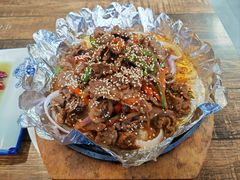 铁板牛柳-老钟家烤羊排·敦伊阁清真餐厅胡羊焖饼