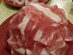 -洞庭洲·防空洞火锅·烧烤·铜锅涮肉(新百广场店)