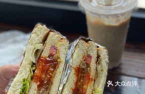 Mexican Beef Sandwich