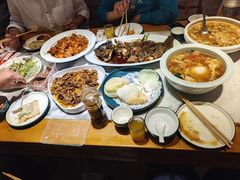 -大胡同天津菜·海肠捞饭·津门皮皮虾锅贴一绝(西姜井店)