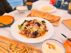-乡村馕坑肉·烧烤·新疆菜·本地人更爱吃(阿勒泰首店)