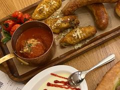 -城市大道红炉披萨烘焙坊