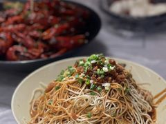 -巴厘龙虾·榜首油焖大虾(洞庭·艺术洋房店)