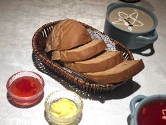 -俄士厨房(环球港店)