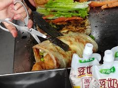 -海燕家人灌蛋饼(凤凰街店)