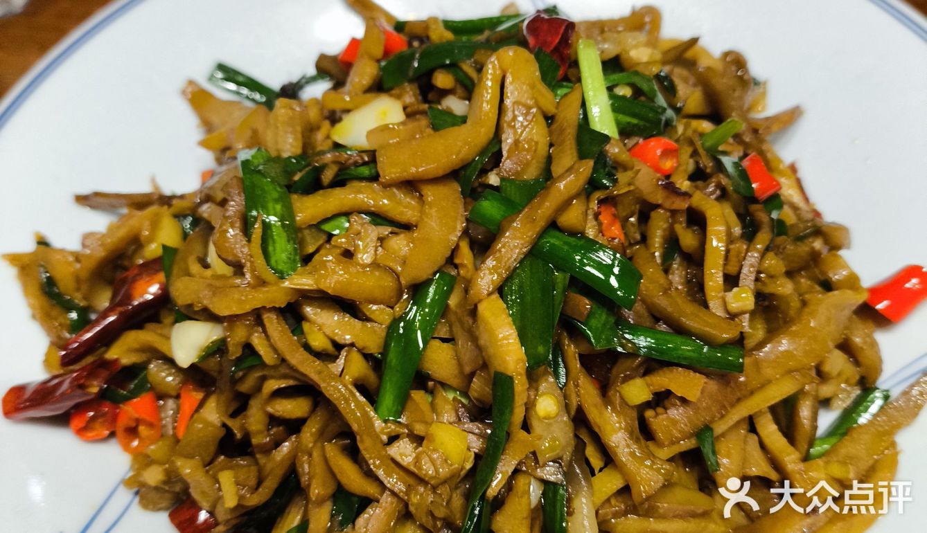 高碑店水库旁的湘菜馆儿[惊叹]太下饭了[点赞]