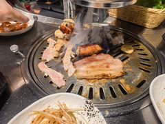 -炽城·烤肉名家(鸿达中央广场店)