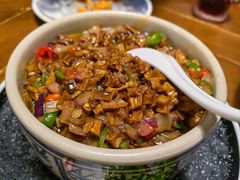 -雀舞云南菜(天津天河城购物中心店)