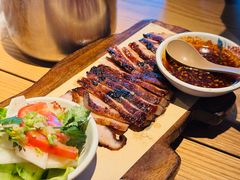 -大头虾越式风味餐厅(光明广场店)