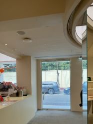 -SALON DE VANHADA