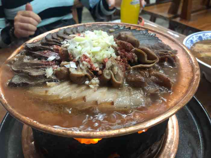 杨老黑卤煮-"从虎坊桥大槐树到天桥客运站,再到马连道,.