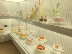 -好利来(高新枫叶广场店)