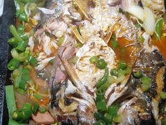 -夯鱼烤鱼·尔滨地标美食(国展店)