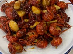 -江城燕子大排档(江汉路步行街店)