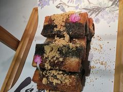 鸳鸯糍耙-卯时·龙光雅宴·精致锡帮菜(惠山古镇店)