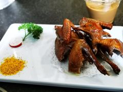 传统炸乳鸽-金翠河烧鹅餐厅(解放碑时代广场店)