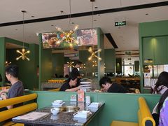 -一席地·本地鸡窝·杭帮鸡火锅(萧山银隆百货店)