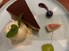 -Golden Lily河内巴黎法越料理餐厅(建国西路店)