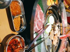 -哈哈碳都·牛肋条无限自助烤肉(宝龙店)