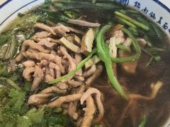 -镇南锅盖面馆(解放路店)