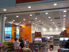 -万宁(机场T1 L7禁区东大堂店)