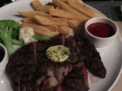 -WOLFGANG PUCK KITCHEN & BAR(迪士尼小镇店)