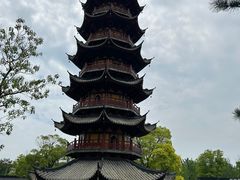 -龙华寺