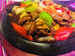 -香巴拉云南餐厅(华莱坞店)