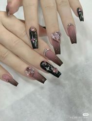 -星辰·新中式美甲美睫工作室