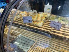 -匡小敏手工烘培(大地金墅店)