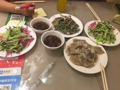 -黑八私房老北京炸酱面