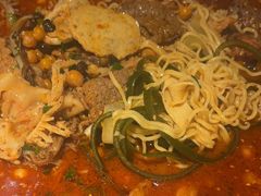 -张翻越·川渝冒菜·武汉黑鸭煲(城北万象城店)