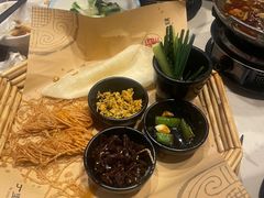 -丁里羊肉小镇(天鹅湖总店)