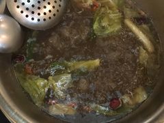 清汤锅底-周老三跷脚牛肉·全牛火锅(非遗传承店)