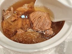 -东豪园林海鲜酒家(南港路辅路店)