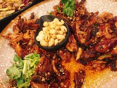 -何师烧烤·香辣蟹·川菜·30年老品牌(太古里旗舰店)