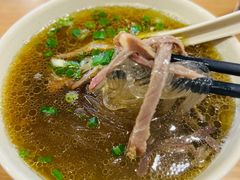 -佬钱湾仔(衣裳街店)