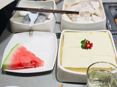 -海底捞火锅(高新万达店)