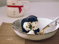 抹茶竹炭蜜豆卷-双风车咖啡馆 Twin Windmills(六道口店)