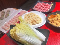 -谭鸭血老火锅(万象九宜城店)