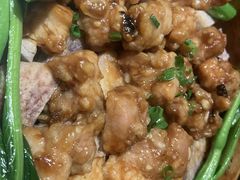 -渝半城经典川粤菜(重庆天地店)