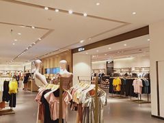 -URBAN REVIVO(佛山南海万达广场店)