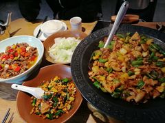 -聚鑫朋酸菜肥肠(九龙仓店)