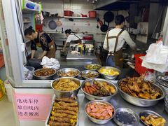-福屿鲜捞小吃·捞化(福屿总店)