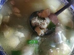 木瓜火腿炖鸡-老宅子私房菜馆(大理古城店)