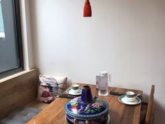 -毛辣果·贵州红酸汤牛肉火锅(西单店)