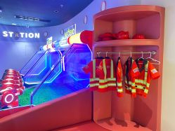 -奈尔宝家庭中心·亲子餐厅(北京东坝万达店)