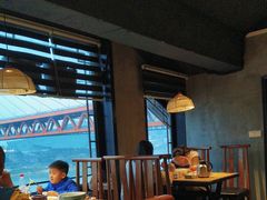 -嫩芽·重庆菜馆(十八梯露台观景店)