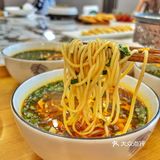 在浐灞吃饭大概是天底下最惬意的事情了